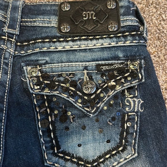 Miss Me Jeans - Picture 5 of 8